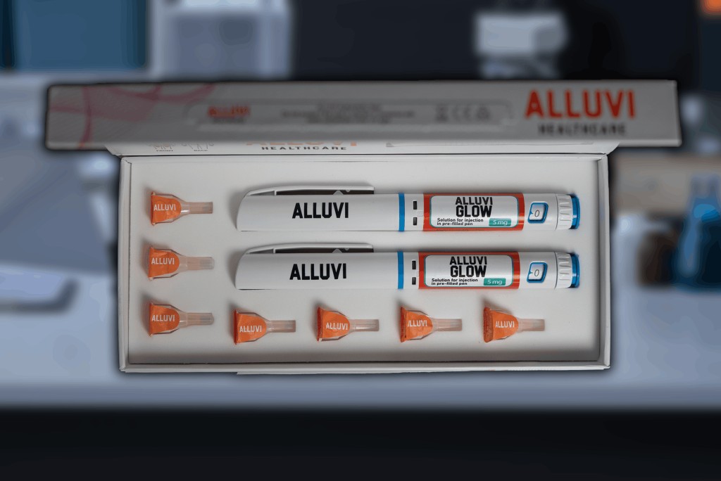 Alluvi GLOW kit open with pens and needles